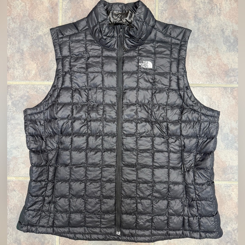 The North Face Black Quilted Packable Women's Vest